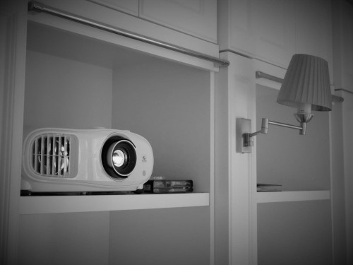EPSON EH‑TW7100